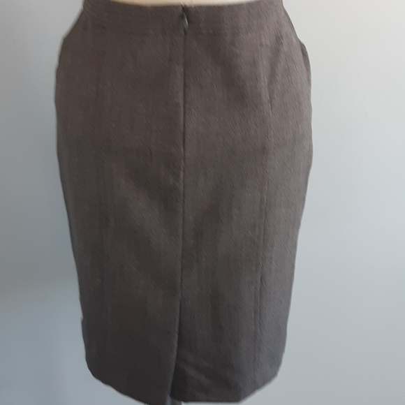89TH Madison Pencil Skirt Size 10 - Picture 4 of 15